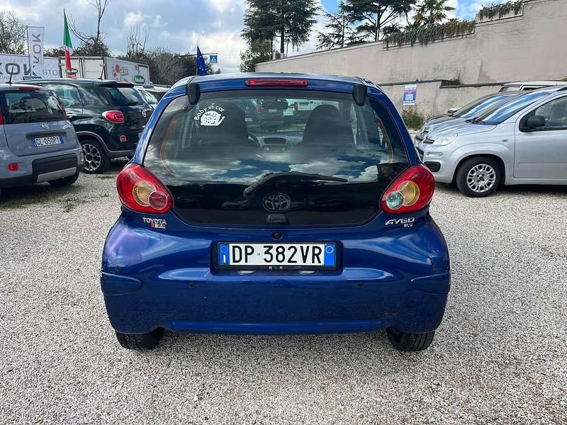 Usata Toyota Aygo 68 CV (50 kW) 2008 Blu/azzurro Utilitaria