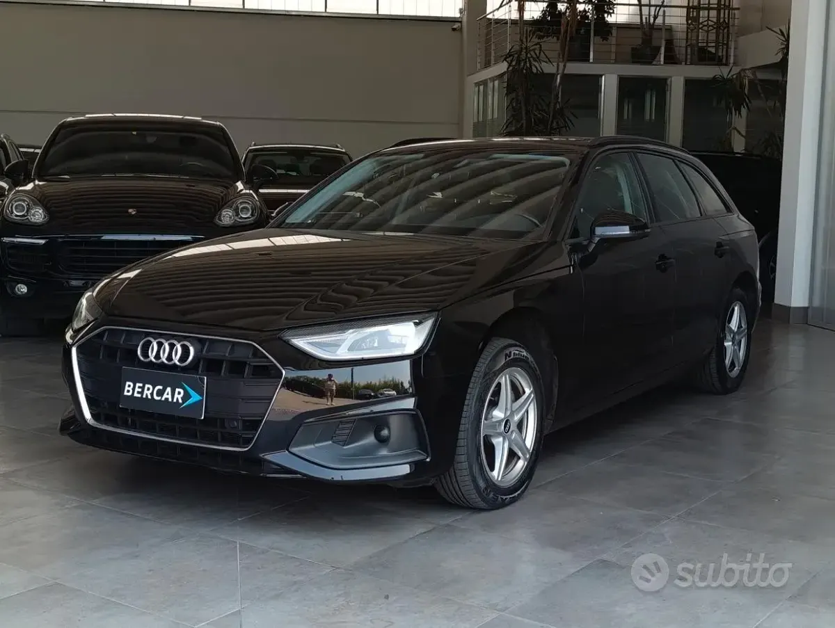 Usata Audi A4 Ambiente 136 CV (100 kW) 2021 Nero Station wagon