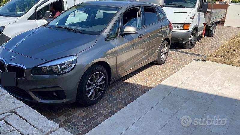 Usata BMW 216 Efficient Dynamics 2017 Grigio Monovolume