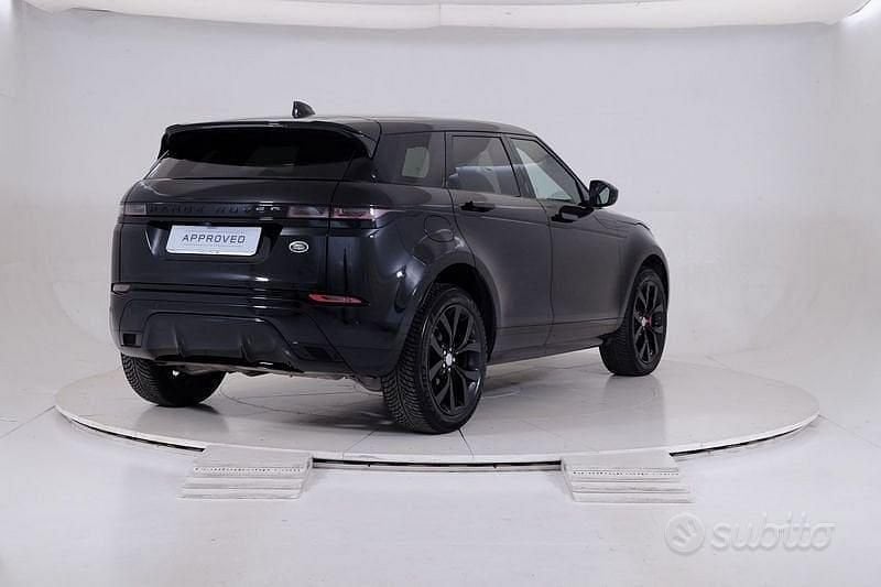 Usata Land Rover Range Rover evoque HSE Dynamic 163 CV (119 kW) 2022 Nero SUV