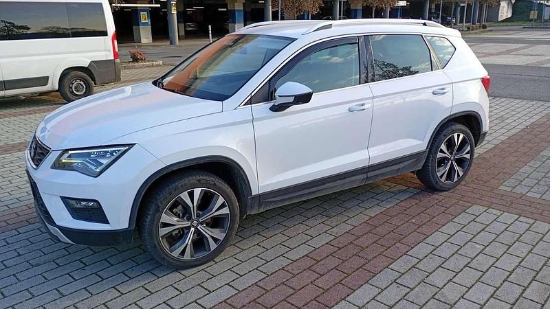 Usata Seat Ateca XCELLENCE 116 CV (85 kW) 2018 Bianco SUV