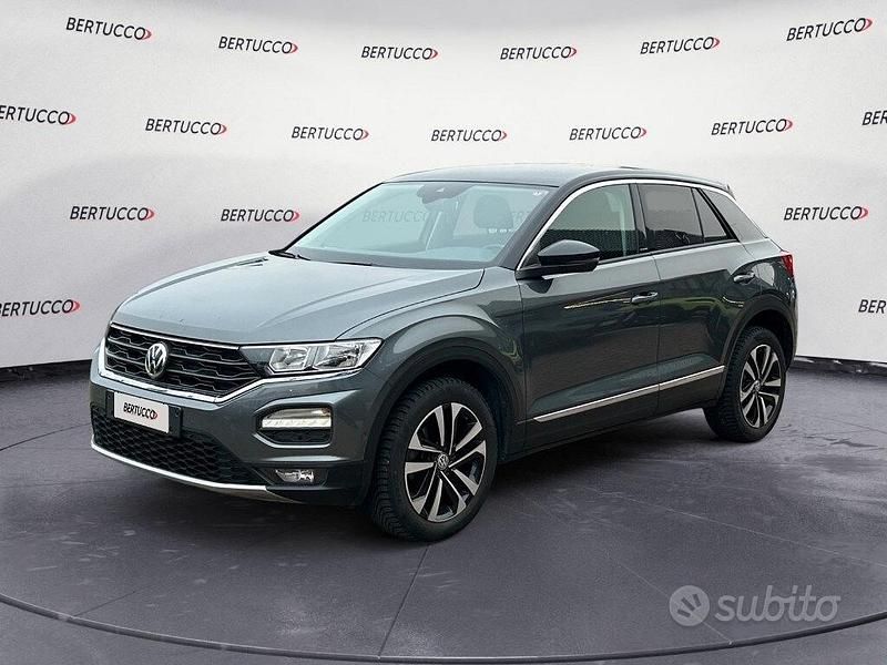 Usata VW T-Roc Style 116 CV (85 kW) 2019 Grigio SUV