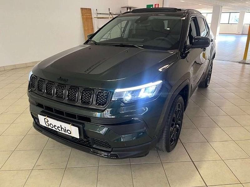 Techno green Nuova 2025 Jeep Compass North SUV | 33.600 € - Immagine 1/4