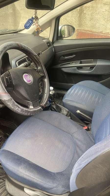 Usata Fiat Grande Punto Dynamic 90 CV (66 kW) 2009 Utilitaria