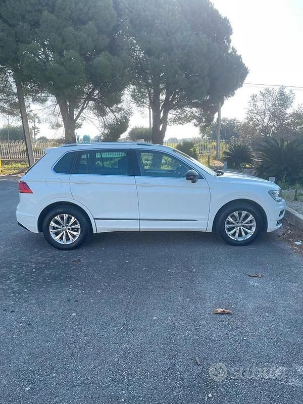 Usata VW Tiguan Business 150 CV (110 kW) 2018 Bianco SUV