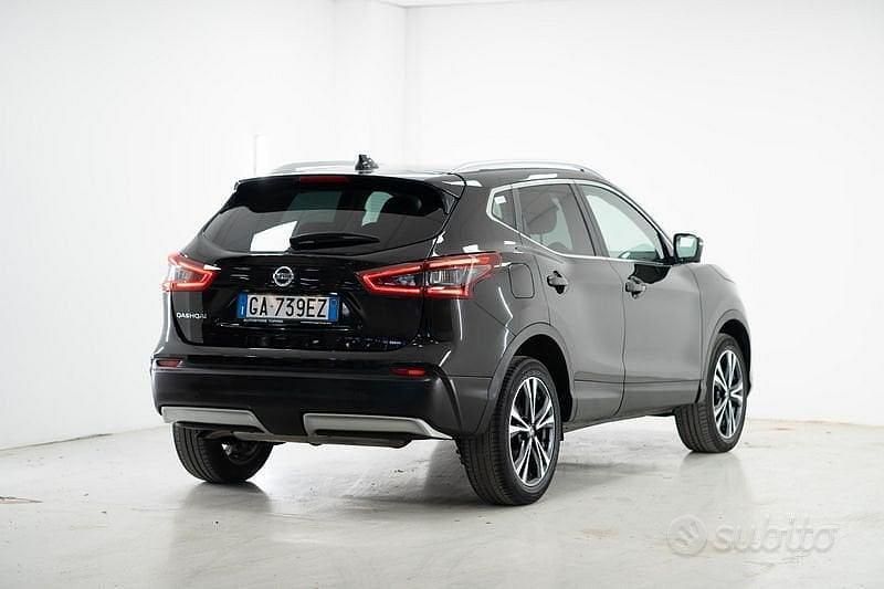 Usata Nissan Qashqai N-Connecta 160 CV (117 kW) 2020 Nero SUV