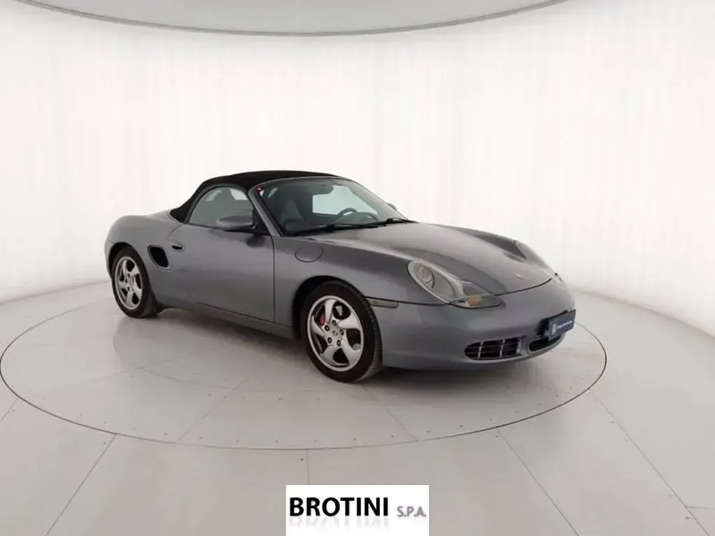 Usata Porsche Boxster 252 CV (185 kW) 2001 Grigio metallizzato Cabrio