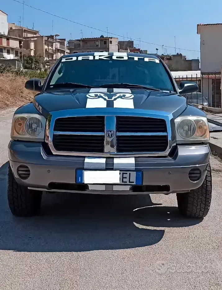 Usata Dodge Dakota 218 CV (160 kW) 2006 Grigio Pick-up