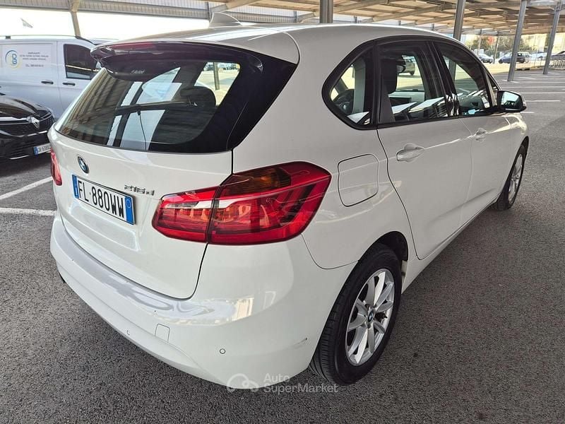 Usata BMW 216 Active Tourer 116 CV (85 kW) 2017 Bianco Monovolume
