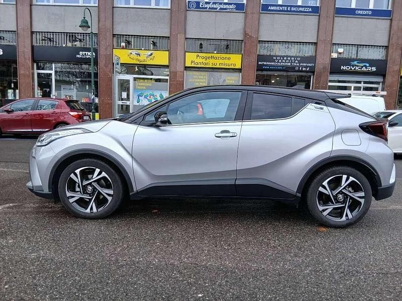 Usata Toyota C-HR Trend 152 CV (111 kW) 2022 Argento SUV