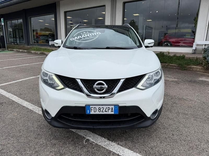 Usata Nissan Qashqai N-Connecta 131 CV (96 kW) 2016 SUV