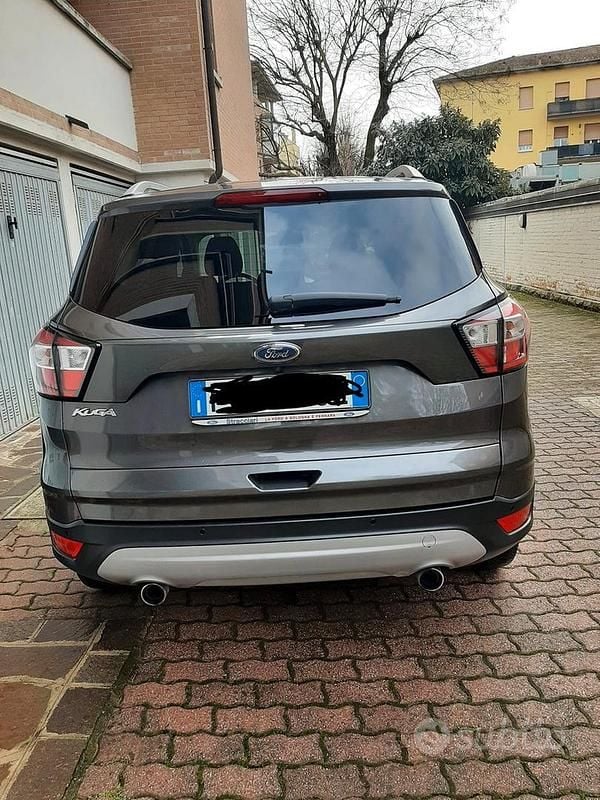 Usata Ford Kuga Titanium X 120 CV (88 kW) 2017 Grigio SUV