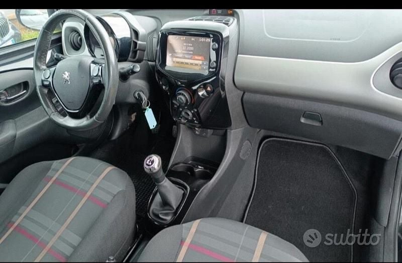 Usata Peugeot 108 82 CV (60 kW) 2015 Nero Utilitaria