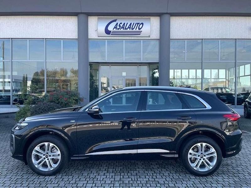 Nuova Audi Q5 S-Line 204 CV (150 kW) 2025 Nero mythos SUV