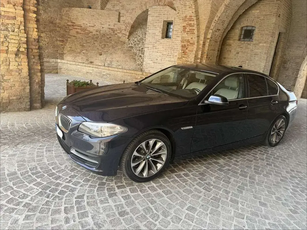 Usata BMW 520 M Sport 190 CV (139 kW) 2016 Bluazzurro Berlina