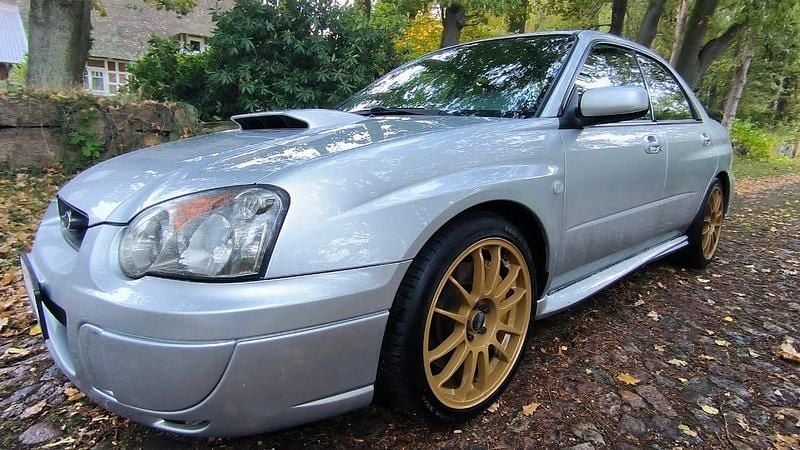 Usata Subaru Impreza 225 CV (165 kW) 2003 Argento Berlina