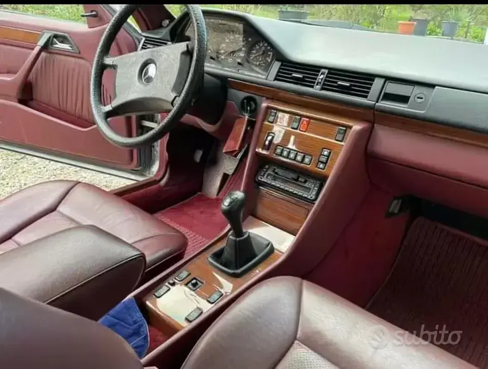Usata Mercedes 200 1991 Bluazzurro Coupé