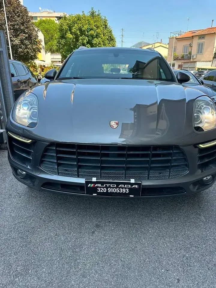 Usata Porsche Macan 250 CV (183 kW) 2014 Grigio SUV
