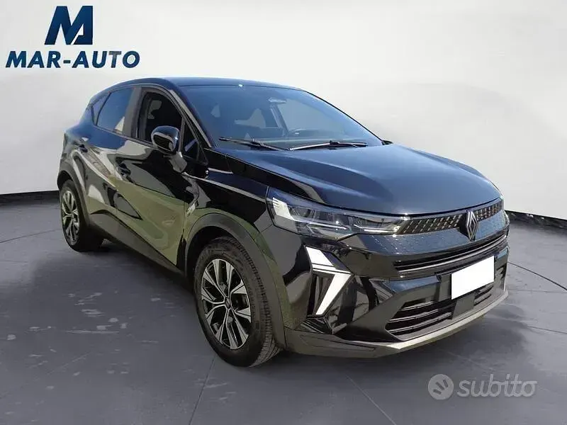 Usata Renault Captur Evolution 101 CV (74 kW) 2024 Nero SUV