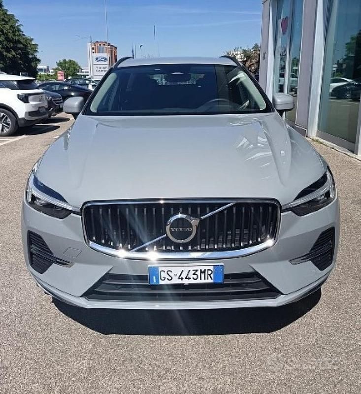 Occasion Volvo XC60 Ultimate 197 ch (144 kW) 2024 Gris SUV