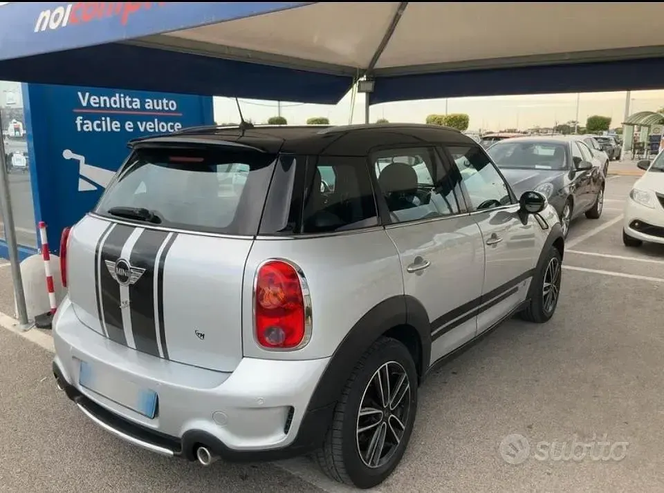 Usata Mini Countryman 143 CV (105 kW) 2011 SUV