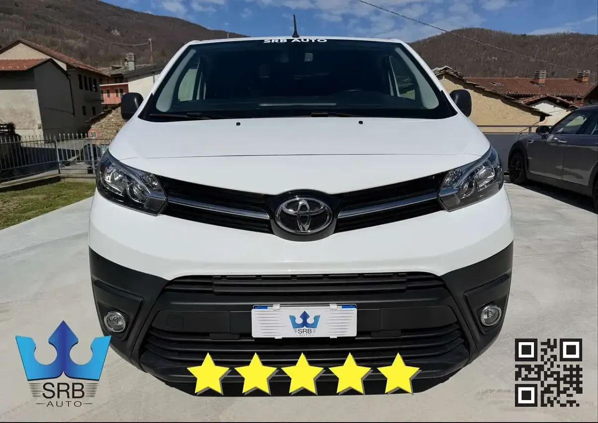 Usata Toyota Proace 56 kW (77 CV) 2021 Bianco Monovolume