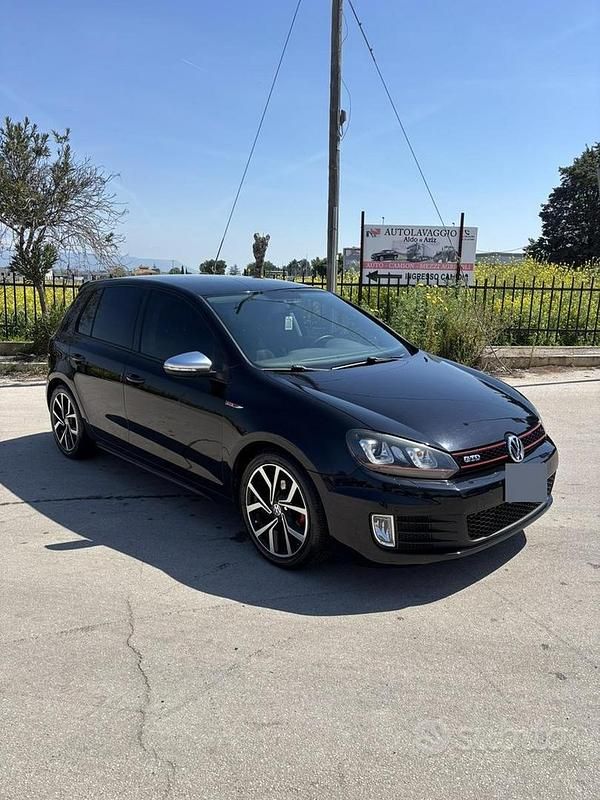 Usata VW Golf VI 110 CV (80 kW) 2010 Nero Utilitaria