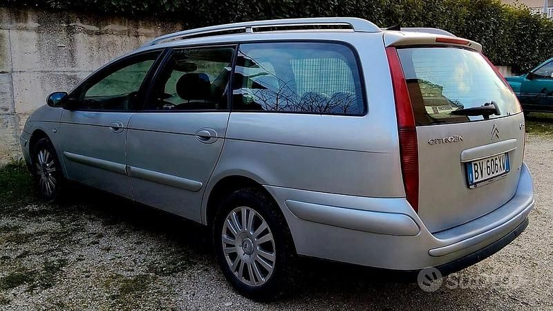 Usata Citroën C5 108 CV (79 kW) 2002 Grigio Station wagon