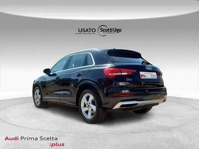 Usata Audi Q3 Advanced 150 CV (110 kW) 2021 Nero mythos metallizzato SUV