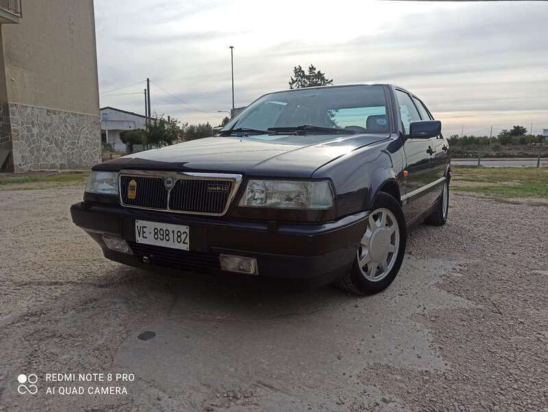 Usato 1992 Lancia Thema 2.0 Benzin 177 CV (15.500 €)
