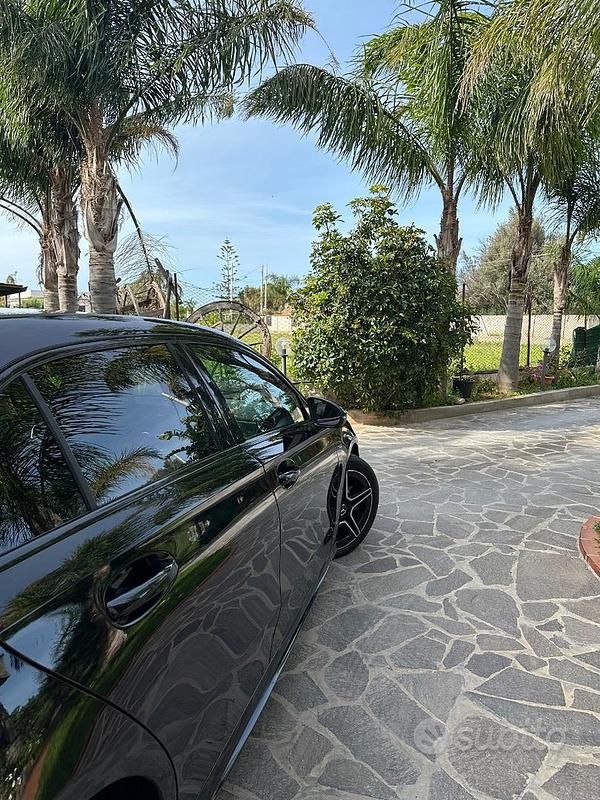 Usata Mercedes A180 Premium 2021 Nero Berlina