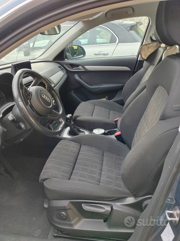 Usata Audi Q3 Ambiente 120 CV (88 kW) 2017 Blu/azzurro SUV