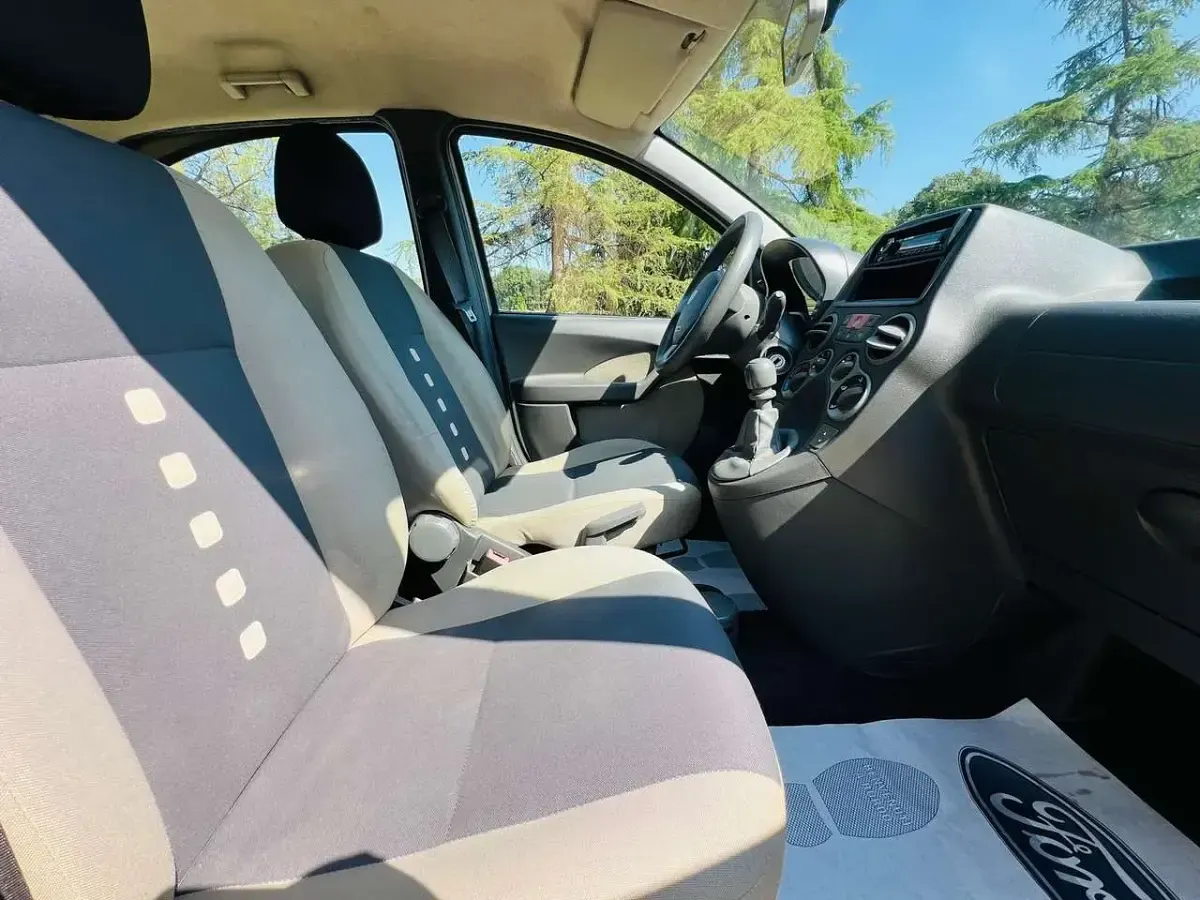 Usata Fiat Panda Climbing 60 CV (44 kW) 2008 Bronzo Utilitaria