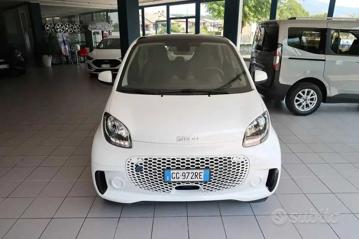 Usata Smart ForTwo Electric Drive Pulse 41 kW (56 CV) 2021 Bianco Berlina