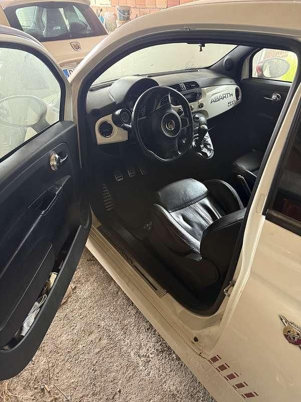 Usata Abarth 500 135 CV (99 kW) 2009 Utilitaria