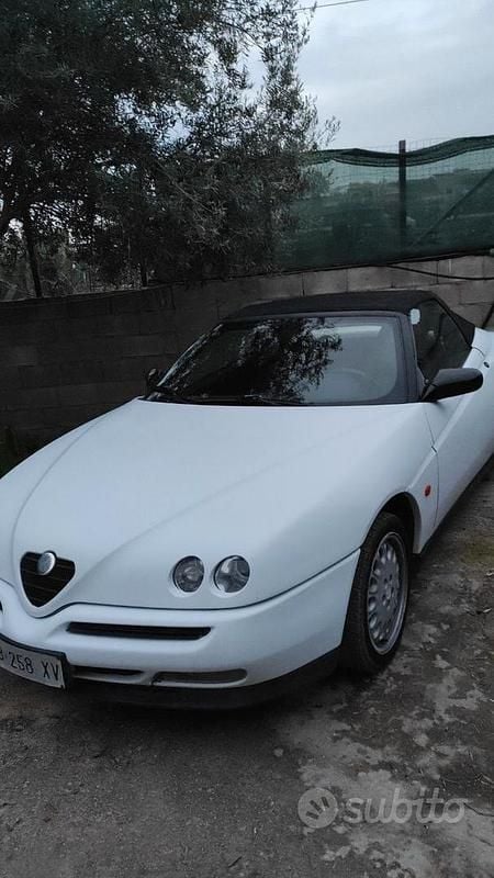 Bianco Usata 1995 Alfa Romeo Spider Cabrio | 6000 € - Immagine 1/1