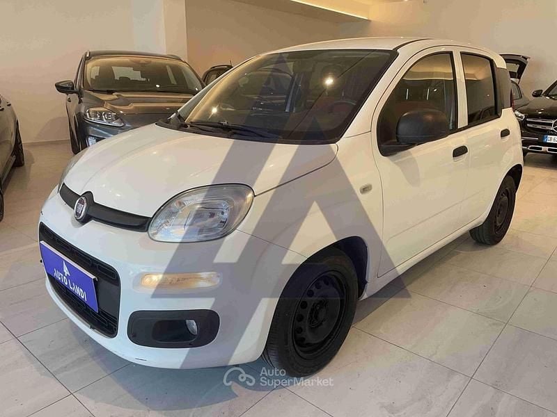 Usata Fiat Panda Pop 80 CV (58 kW) 2017 Bianco Utilitaria