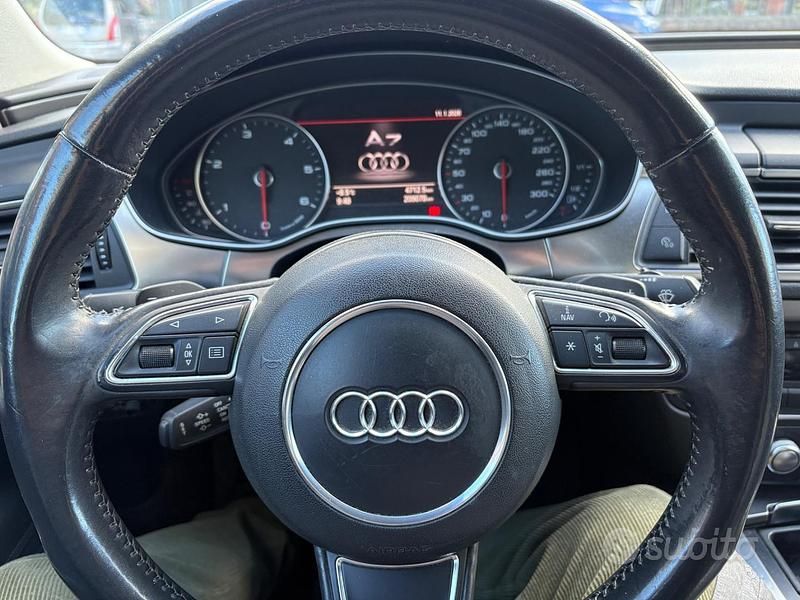 Usata Audi A7 245 CV (180 kW) 2011 Grigio Utilitaria
