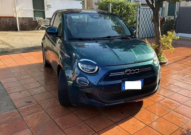Other Usata 2021 Fiat 500e Icon Due volumi | 10.900 € (Super prezzo) - Immagine 1/4