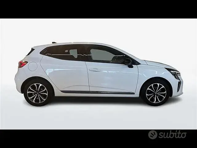 Ny Renault Clio V Techno 101 HK (74 kW) 2025 Vit Sedan