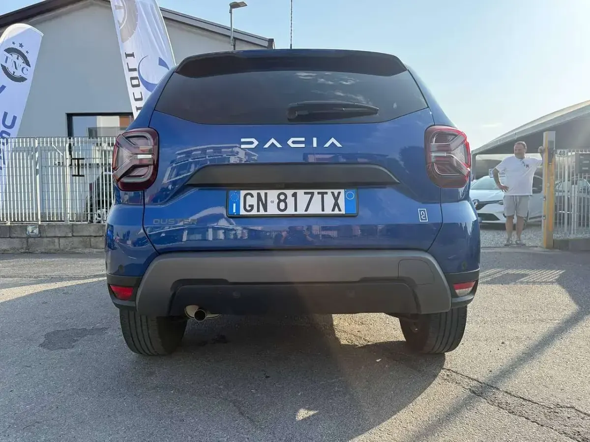 Usata Dacia Duster Journey 101 CV (74 kW) 2023 Blu/azzurro SUV
