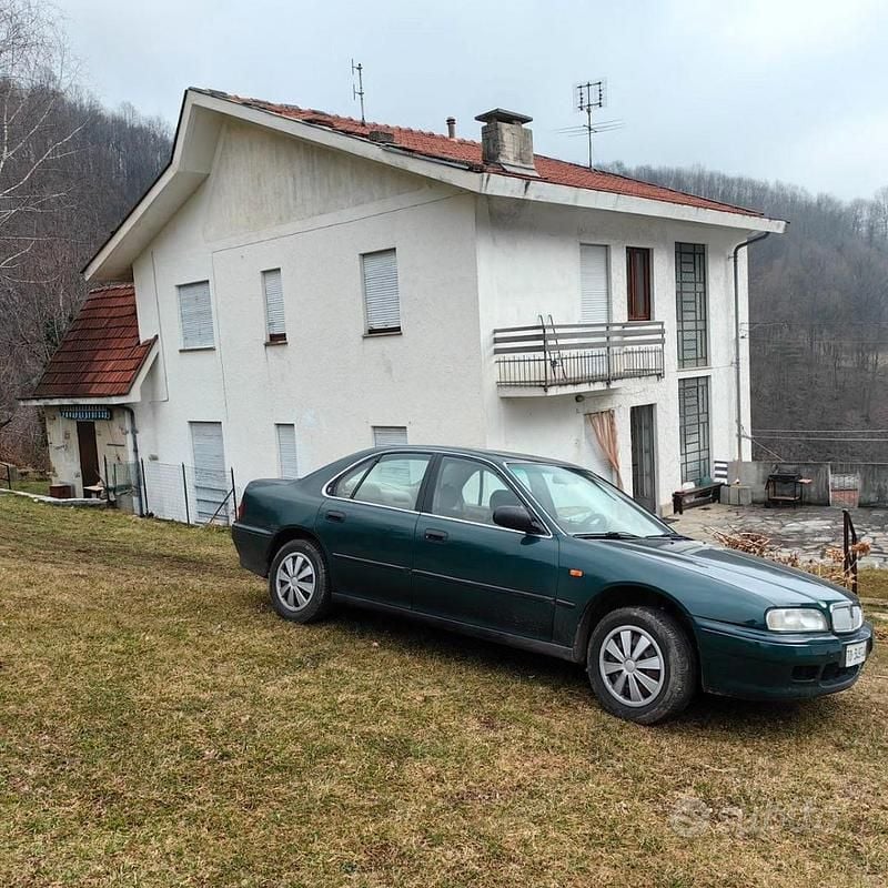 Usata Rover 620 131 CV (96 kW) 1994 Verde Berlina