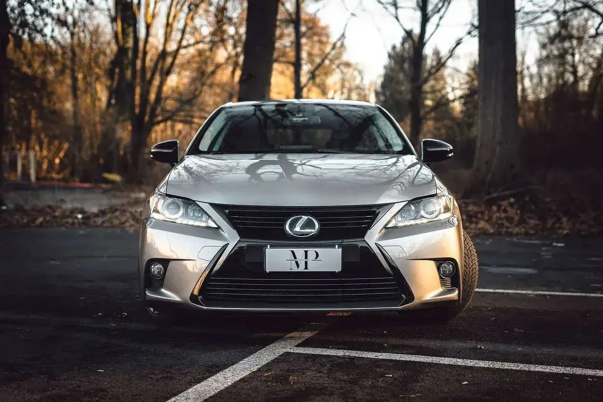 Usata Lexus CT200h 99 CV (72 kW) 2015 Grigio Berlina