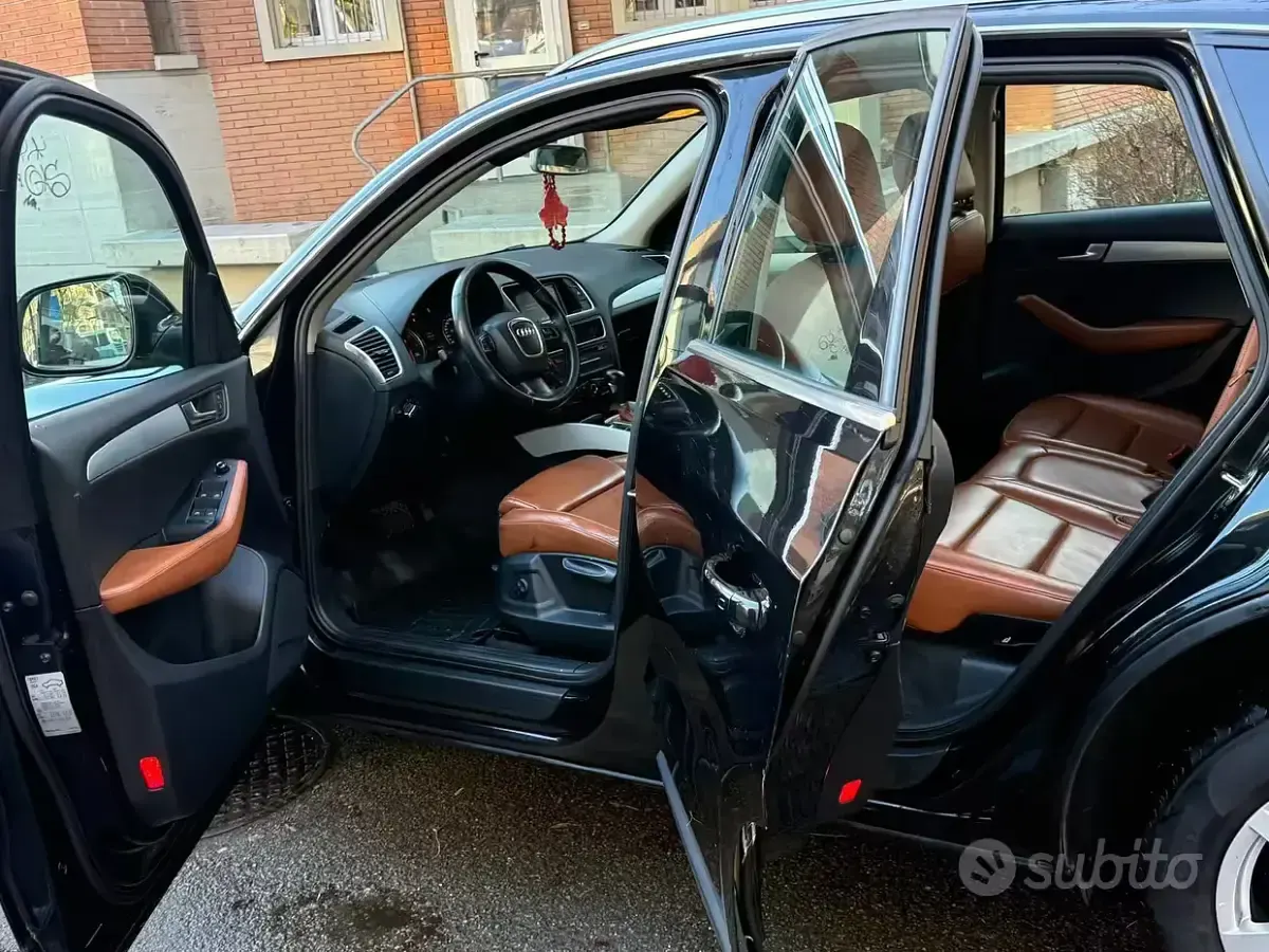 Usata Audi Q5 170 CV (125 kW) 2011 Nero SUV