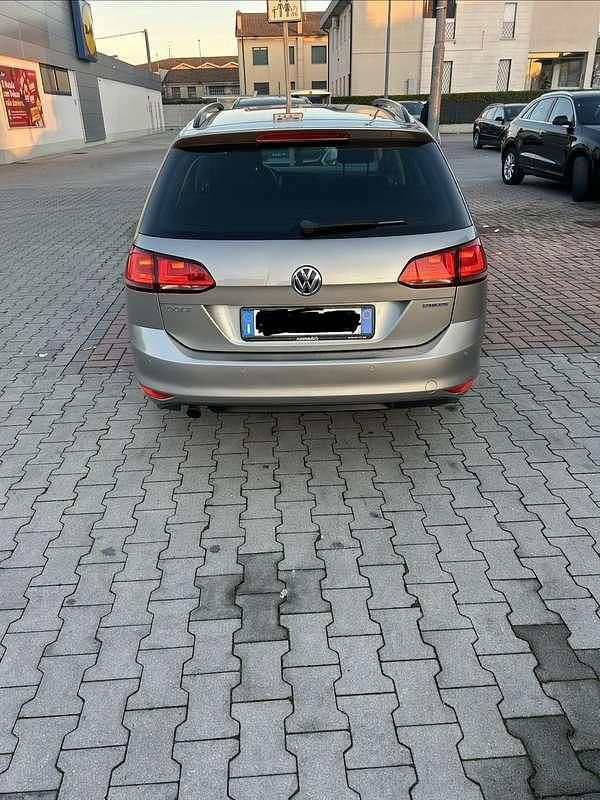 Usata VW Golf VII Business 110 CV (80 kW) 2016 Station wagon