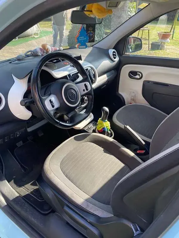 Usata Renault Twingo SE 69 CV (50 kW) 2017 Utilitaria