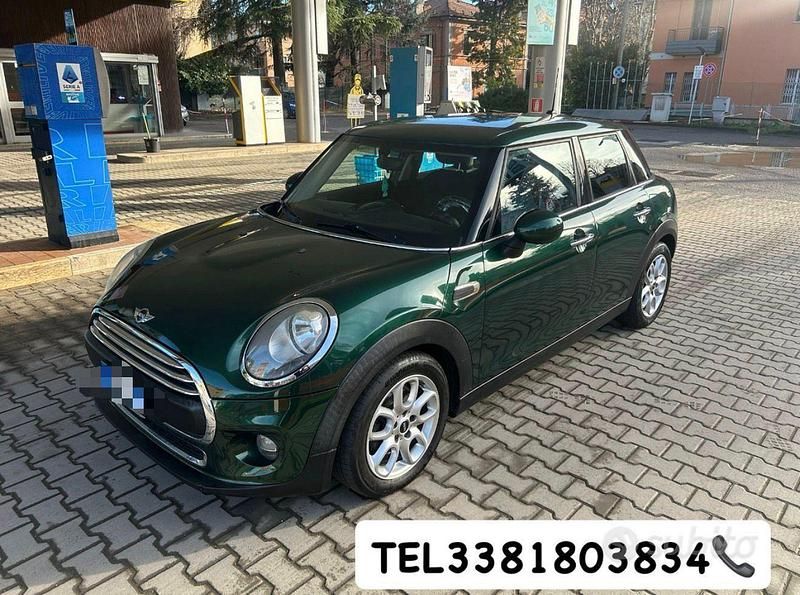 Usata Mini ONE 90 CV (66 kW) 2016 Verde Utilitaria