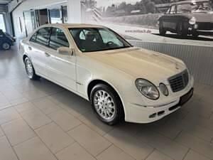 Usata Mercedes E200 163 CV (119 kW) 2006 Altri Berlina