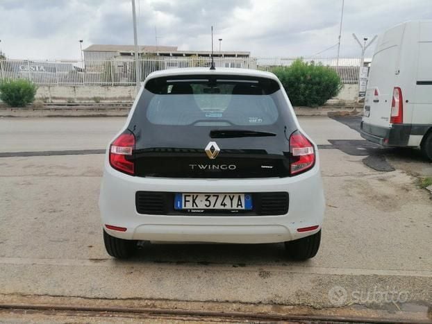 Usata Renault Twingo SE 69 CV (50 kW) 2017 Bianco Utilitaria