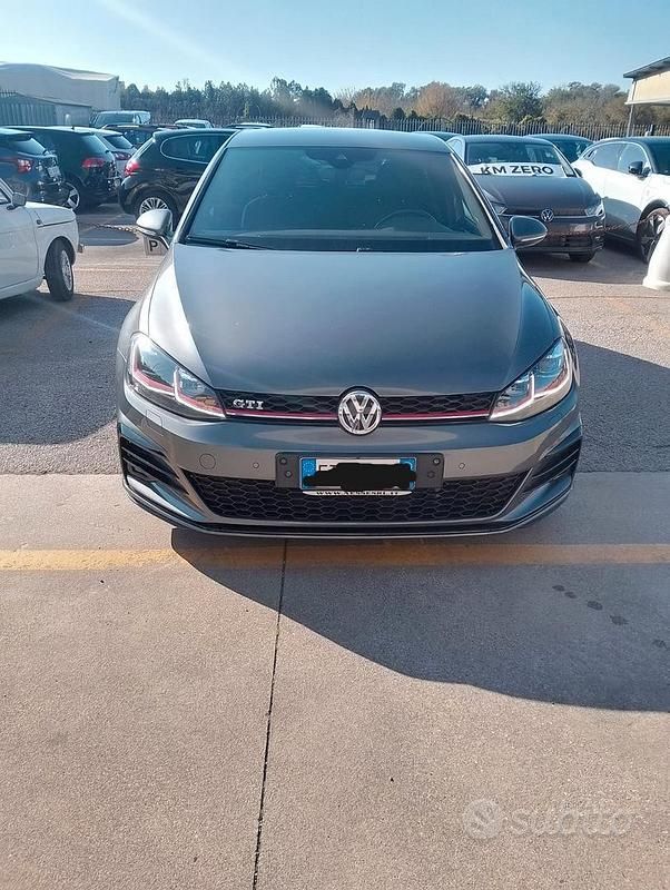 Usata VW Golf VII GTI 230 CV (169 kW) 2019 Berlina